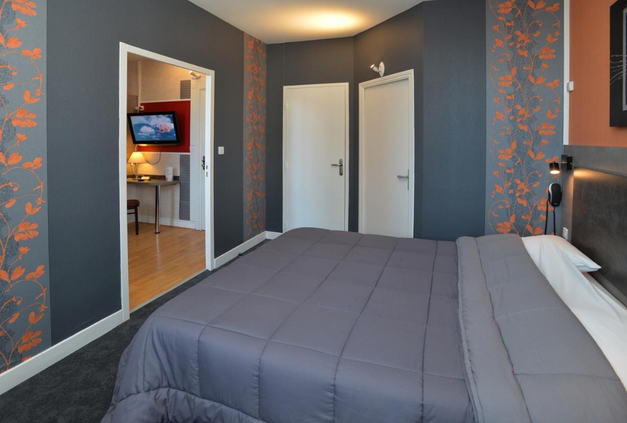 Hotel La Croix Blanche Tarbes Exterior photo